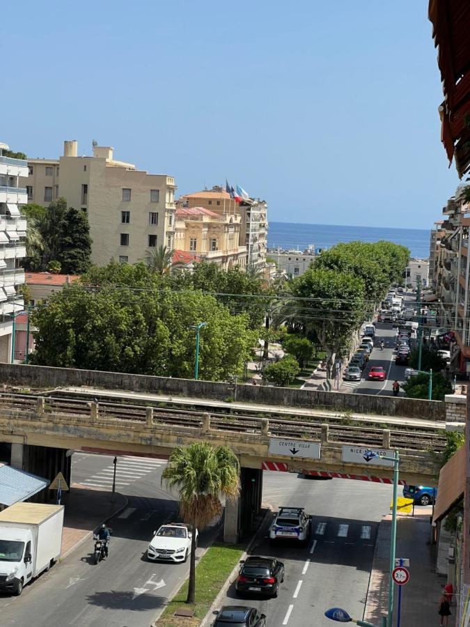 logement tout équipée Menton centre 500 m des plages Exterior foto